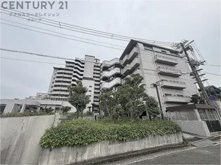 ユニベール宝塚の画像
