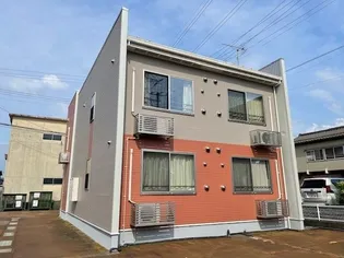 新潟県見附市学校町1【アパート】の外観