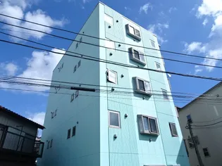 マーヴェル鶴見【3階】の外観
