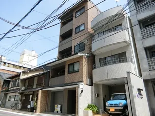 タカロクエデンの画像