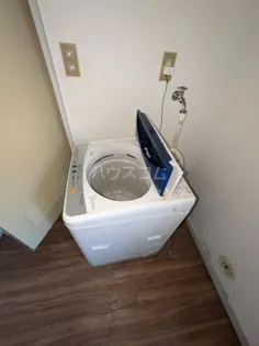 セゾンドローリエII【1階】の内装