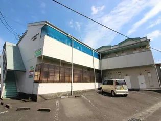 宮崎県都城市一万城町【アパート】の外観
