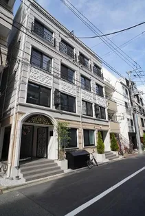 東京都新宿区山吹町【マンション】の外観
