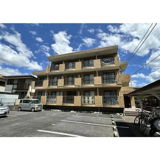 グランパルク【1階】の外観