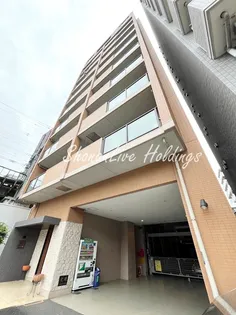 ルミエール横浜【3階】の外観