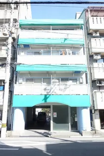 ヴィエールジュエスト【2階】の外観