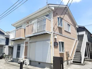 サンハウス【1階】の外観