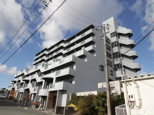 ハイムアゼ-リア【6階】の外観