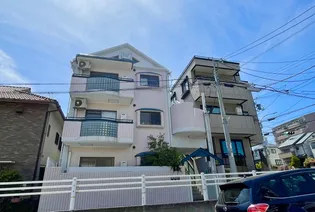 サンパレス21岡本【1階】の外観