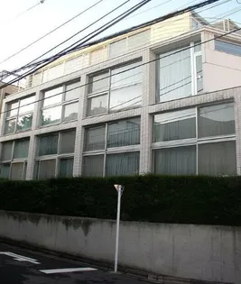 アピカ代々木上原の外観