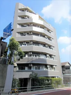 東京都新宿区下落合4【マンション】の外観