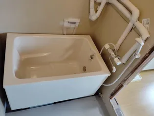 ブルーセルレアン燕吉田【1階】の風呂