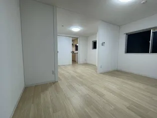 シャトレ小川【2階】の内装