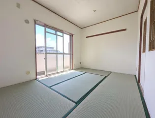 ジュネス桜田【3階】の内装