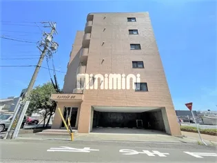 ランドマーク西町【3階】の外観