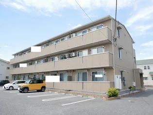 リヴァージュ参番館【3階】の外観