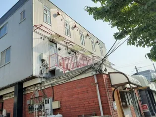 ウイングビル【2階】の外観