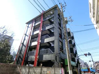 第一ジュネス倉田【3階】の外観