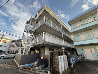 東京都八王子市大塚【マンション】の外観