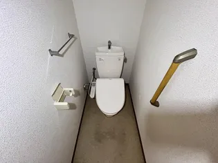 パークサイド上杉公園【2階】の内装