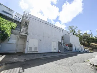 スカイコート横浜富岡【4階】の外観