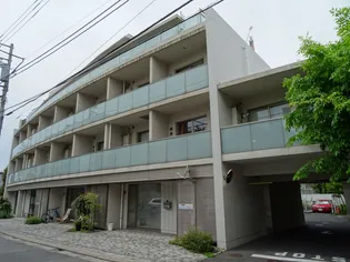 ストーリア神宮前【3階】の外観