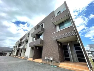 アヴニール・セカンド【2階】の外観