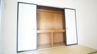 鷹跡マンション【1階】の内装