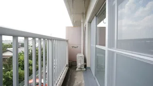 鷹跡マンション【1階】の内装