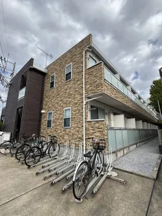 リブリ・アゼリア【1階】の外観