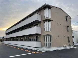 D-room日の出【3階】の外観