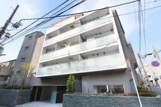 プラウドフラット南青山【4階】の外観