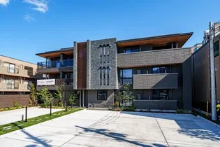 富岳五橋【2階】の外観