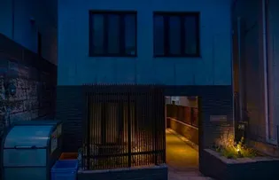 東京都北区王子本町1【マンション】の外観