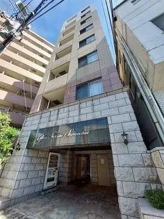 東京都新宿区下落合1【マンション】の外観