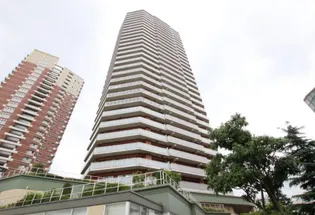 ユニゾンタワー【13階】の外観