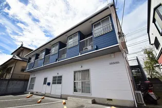 神奈川県秦野市上大槻【アパート】の外観