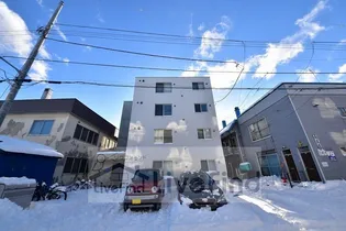 北海道札幌市白石区栄通10【マンション】の外観