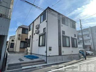 東京都葛飾区西新小岩4【アパート】の外観