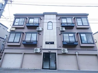 金盛マンション D棟【2階】の外観