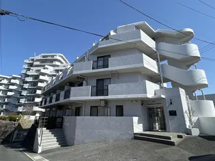 クリオ南葉山弐番館の画像