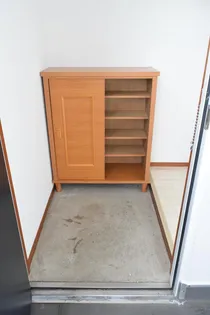 ウィング有馬【1階】の玄関