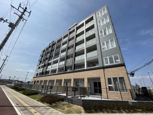 イーストマリオン【2階】の外観