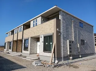 クリスタルドミールVI【1階】の外観