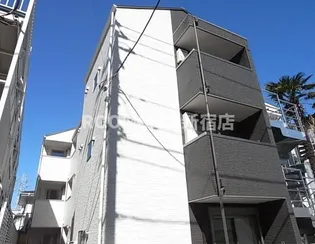 東京都世田谷区三軒茶屋2【アパート】の外観