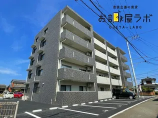 ユーミー小池原の画像