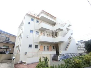 ヴィラ・コンフォルト【2階】の外観