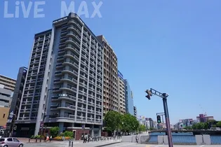 ロイヤルリバービュー【14階】の外観