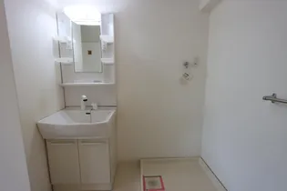 セレスティアル新居浜【5階】の内装