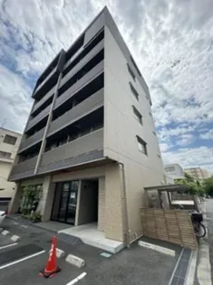 岡山県岡山市北区南方1【マンション】の外観